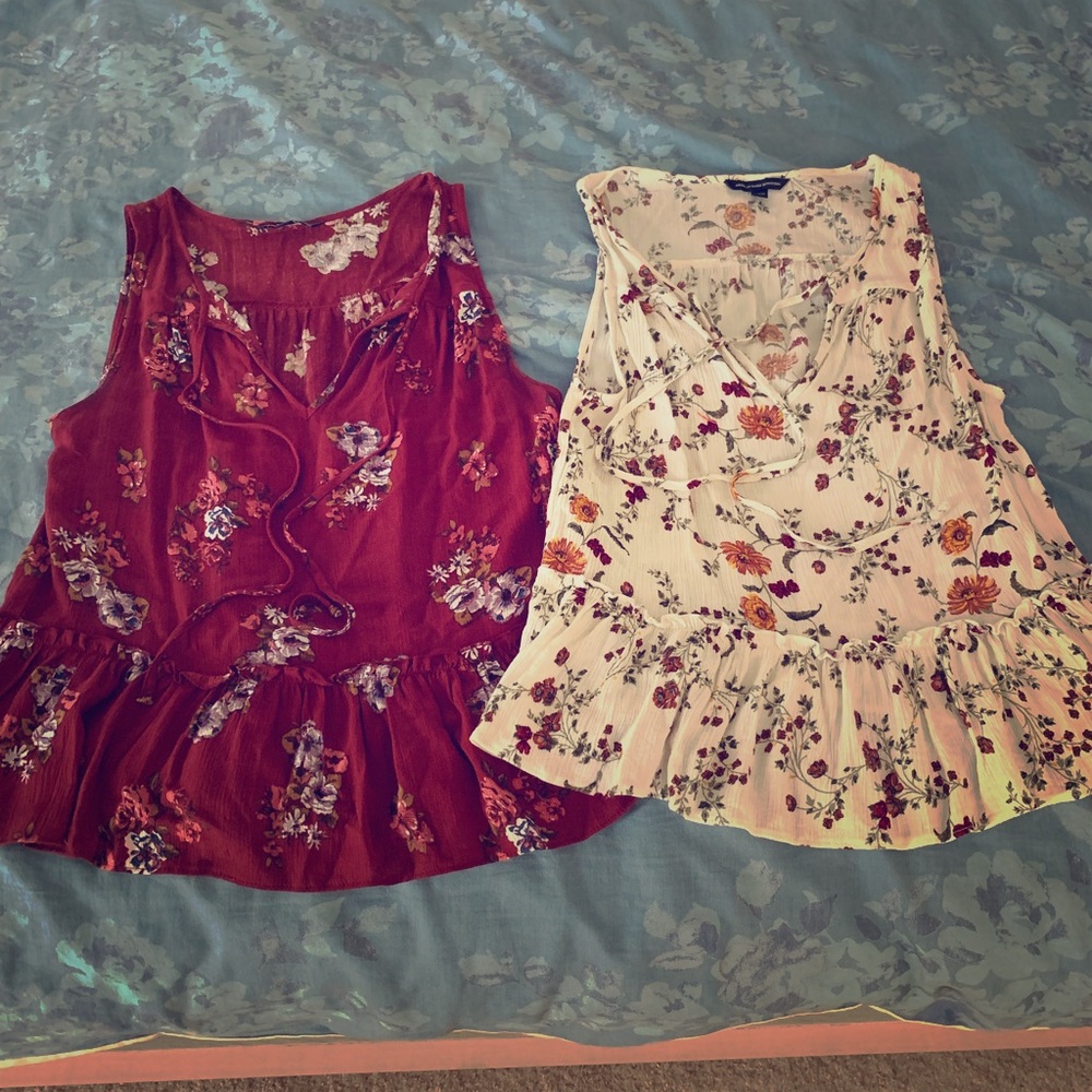 American eagle floral sleeveless shirts medium
